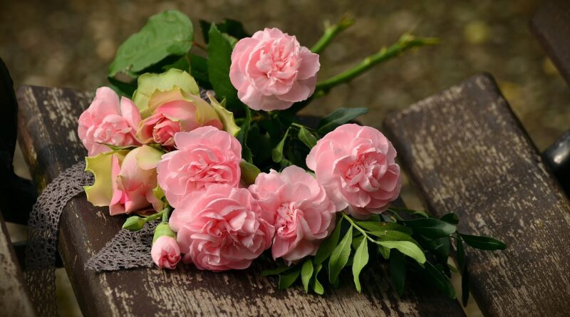 Okouzlete své blízké s luxusním květinovým boxem roses, pink roses, flower wallpaper