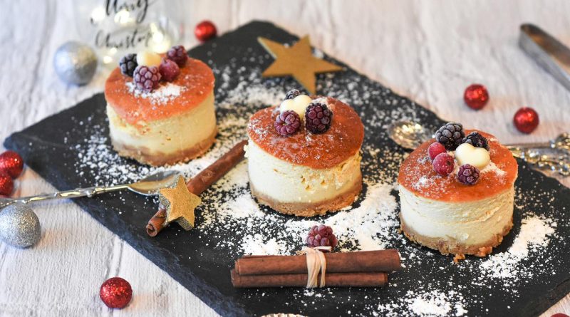 Cheesecake Dessert Fruits Quark - RitaE / Pixabay