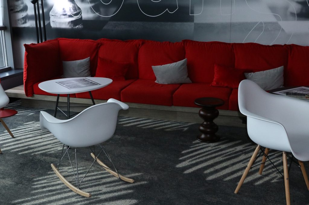 Design Red Sofa Chair White Grey - margarita_kochneva / Pixabay
