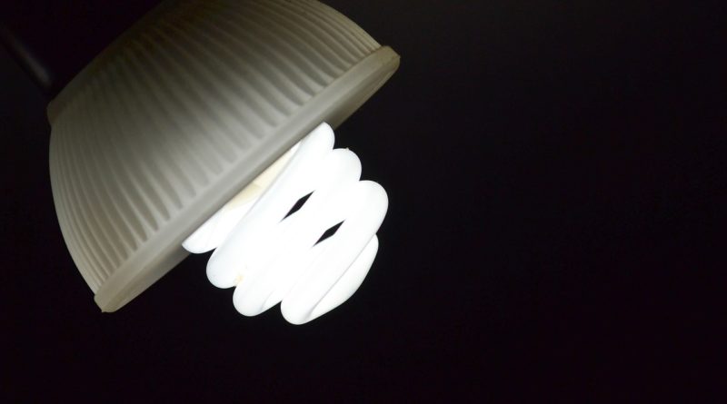 Lamp Night Light Bulb Flashlight  - cristianbarrios1974 / Pixabay