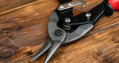Scissors Metal Shears Tool  - Alexei_other / Pixabay